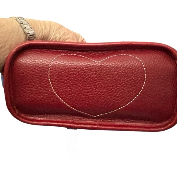 Brighton Red Pebbled Leather Shoulder Bag Heart Charm Croc Embossed - Picture 6 of 8